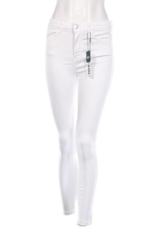 Damen Jeans Jdy, Größe S, Farbe Weiß, Preis 4,98 €