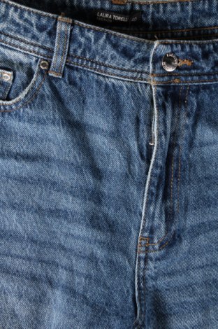 Damen Jeans Laura T., Größe M, Farbe Blau, Preis € 6,05