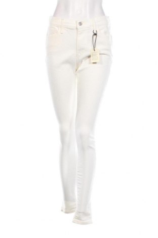 Damen Jeans Levi's, Größe M, Farbe Weiß, Preis 48,76 €