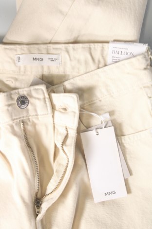 Damen Jeans Mango, Größe S, Farbe Beige, Preis 15,88 €
