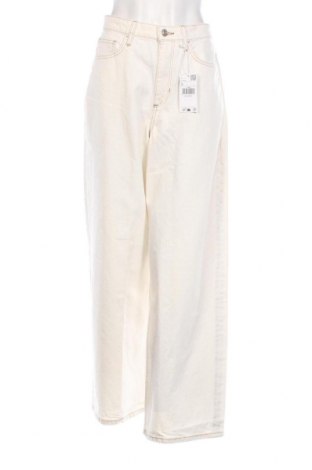 Γυναικείο Τζίν Mango, Μέγεθος M, Χρώμα Λευκό, Τιμή 19,85 €