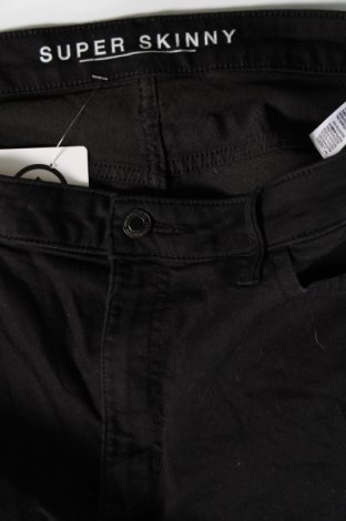 Дамски дънки Marks & Spencer, Размер XL, Цвят Черен, Цена 13,50 лв.