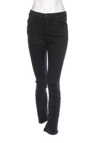 Damen Jeans Mustang, Größe L, Farbe Schwarz, Preis 15,69 €
