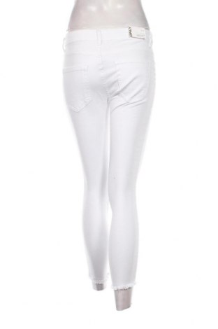 Damen Jeans ONLY, Größe M, Farbe Weiß, Preis 13,10 €