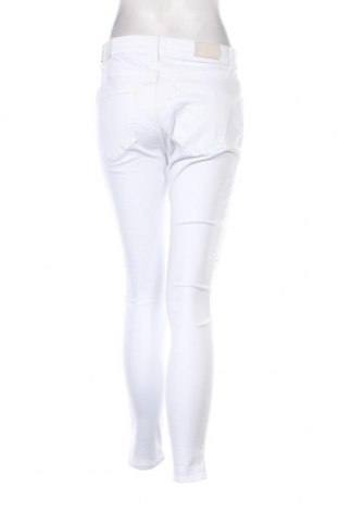 Damen Jeans ONLY, Größe L, Farbe Weiß, Preis 39,69 €