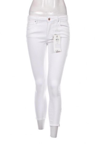 Damen Jeans ONLY, Größe S, Farbe Weiß, Preis 13,89 €