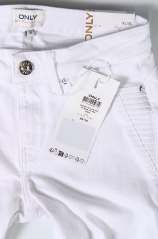 Damskie jeansy ONLY, Rozmiar XS, Kolor Biały, Cena 49,26 zł