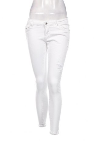 Dámske džínsy  ONLY, Veľkosť M, Farba Biela, Cena  10,61 €