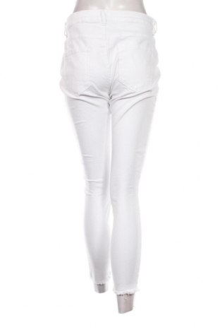 Γυναικείο Τζίν ONLY, Μέγεθος XL, Χρώμα Λευκό, Τιμή 19,85 €