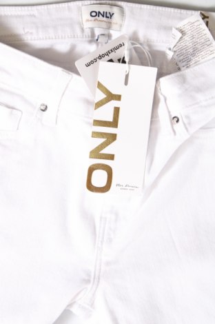 Γυναικείο Τζίν ONLY, Μέγεθος M, Χρώμα Λευκό, Τιμή 10,32 €