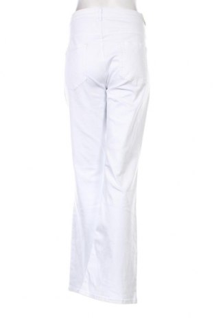Damen Jeans ONLY, Größe 3XL, Farbe Weiß, Preis 17,86 €