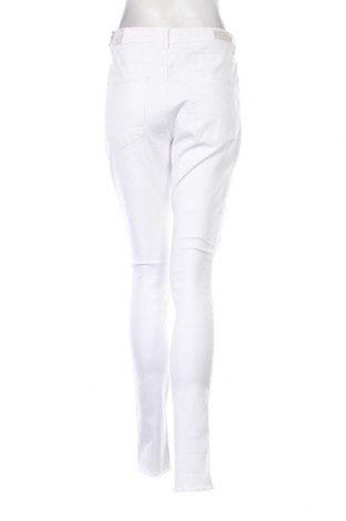 Γυναικείο Τζίν ONLY, Μέγεθος XL, Χρώμα Λευκό, Τιμή 15,88 €