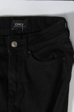 Damskie jeansy ONLY, Rozmiar XXS, Kolor Czarny, Cena 22,99 zł