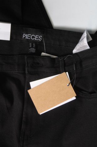 Damskie jeansy Pieces, Rozmiar XL, Kolor Czarny, Cena 92,36 zł