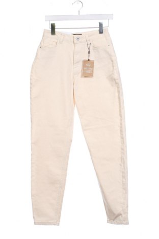 Damen Jeans Pieces, Größe S, Farbe Ecru, Preis € 13,10