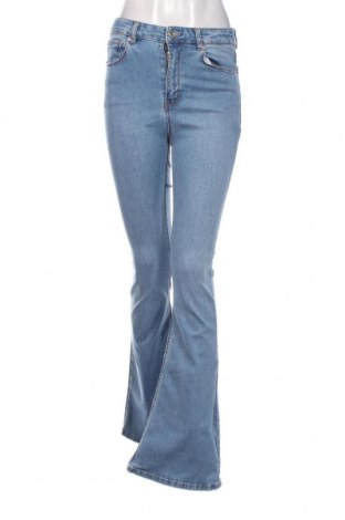 Γυναικείο Τζίν Pull&Bear, Μέγεθος M, Χρώμα Μπλέ, Τιμή 9,30 €