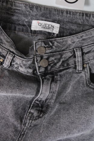 Damen Jeans Queen Hearts, Größe M, Farbe Grau, Preis € 7,87