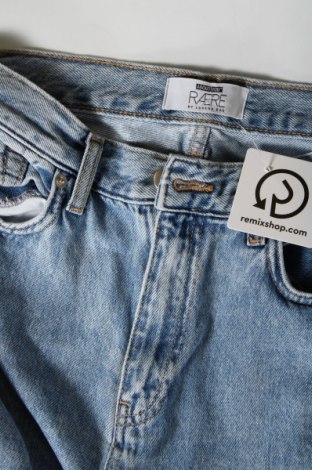 Damskie jeansy RAERE by Lorena Rae, Rozmiar S, Kolor Niebieski, Cena 87,93 zł