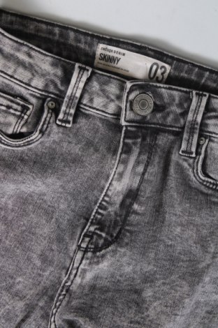 Damen Jeans Refuge, Größe XS, Farbe Grau, Preis 6,05 €