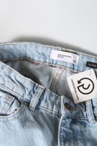 Damen Jeans Reserved, Größe S, Farbe Blau, Preis 8,45 €