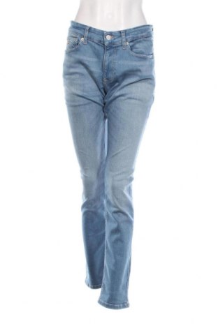 Дамски дънки Tommy Jeans, Размер L, Цвят Син, Цена 68,80 лв.
