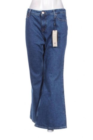 Дамски дънки Tommy Jeans, Размер L, Цвят Син, Цена 86,00 лв.