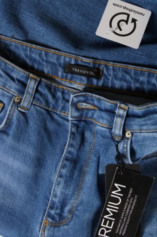 Dámske džínsy  Trendyol, Veľkosť M, Farba Modrá, Cena  16,78 €