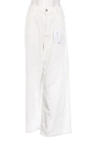 Γυναικείο Τζίν VILA, Μέγεθος M, Χρώμα Λευκό, Τιμή 19,85 €