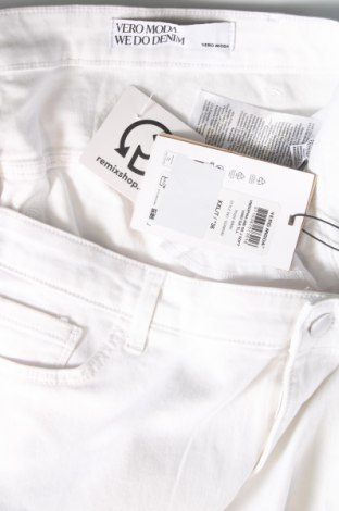 Damen Jeans Vero Moda, Größe XXL, Farbe Weiß, Preis € 39,69