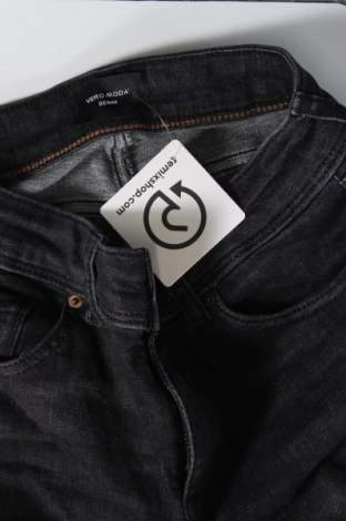 Damskie jeansy Vero Moda, Rozmiar XS, Kolor Szary, Cena 23,99 zł