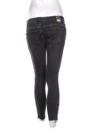 Damen Jeans Zara, Größe M, Farbe Schwarz, Preis 4,17 €