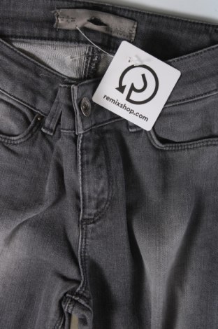 Damen Jeans Zara, Größe XXS, Farbe Grau, Preis 7,47 €