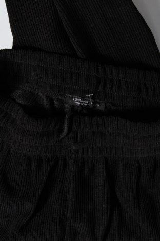 Pantaloni de velvet de femei, Mărime L, Culoare Negru, Preț 29,57 Lei