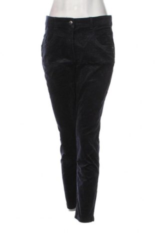 Pantaloni de velvet de femei C&A, Mărime M, Culoare Albastru, Preț 33,39 Lei