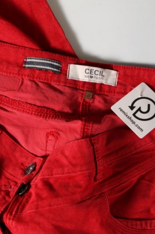 Damen Cordhose Cecil, Größe L, Farbe Rot, Preis 9,99 €