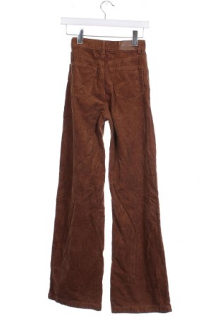 Γυναικείο κοτλέ παντελόνι Pull&Bear, Μέγεθος XXS, Χρώμα Καφέ, Τιμή 4,49 €