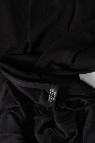Γυναικεία σαλοπέτα Bershka, Μέγεθος XS, Χρώμα Μαύρο, Τιμή 7,96 €