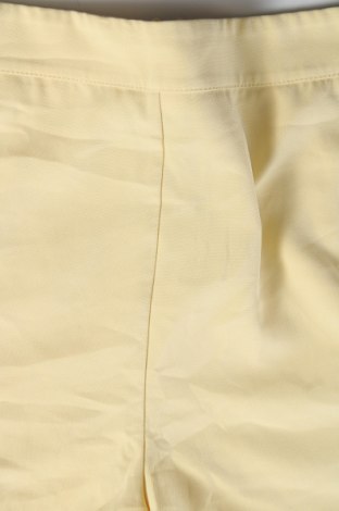 Pantaloni scurți de femei, Mărime XS, Culoare Galben, Preț 15,63 Lei