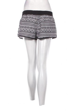 Γυναικείο κοντό παντελόνι, Μέγεθος XL, Χρώμα Πολύχρωμο, Τιμή 5,76 €
