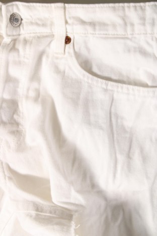 Γυναικείο κοντό παντελόνι, Μέγεθος S, Χρώμα Λευκό, Τιμή 11,75 €