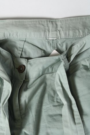 Γυναικείο κοντό παντελόνι, Μέγεθος S, Χρώμα Πράσινο, Τιμή 5,54 €