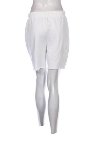 Damen Shorts, Größe M, Farbe Weiß, Preis 9,74 €