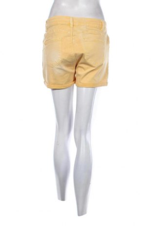 Γυναικείο κοντό παντελόνι, Μέγεθος XXL, Χρώμα Κίτρινο, Τιμή 4,96 €