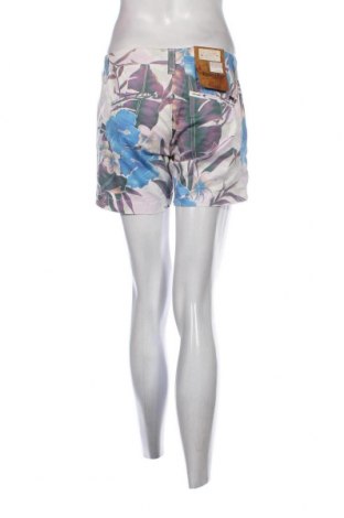 Γυναικείο κοντό παντελόνι, Μέγεθος S, Χρώμα Πολύχρωμο, Τιμή 16,14 €