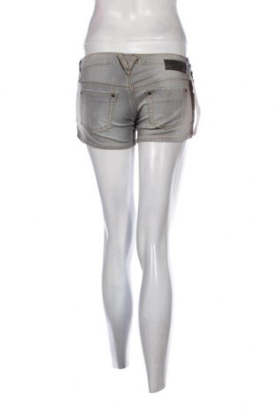 Γυναικείο κοντό παντελόνι, Μέγεθος S, Χρώμα Γκρί, Τιμή 16,15 €