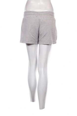 Γυναικείο κοντό παντελόνι Adidas, Μέγεθος L, Χρώμα Γκρί, Τιμή 10,52 €
