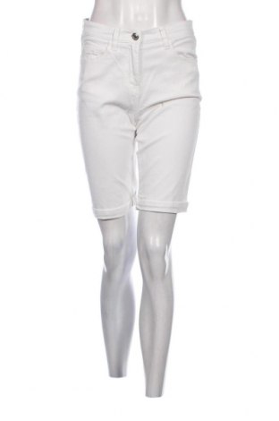 Γυναικείο κοντό παντελόνι Amisu, Μέγεθος S, Χρώμα Λευκό, Τιμή 5,84 €
