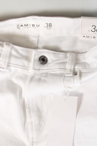 Damen Shorts Amisu, Größe M, Farbe Weiß, Preis € 21,57