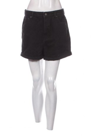 Damen Shorts Bershka, Größe M, Farbe Schwarz, Preis € 5,95