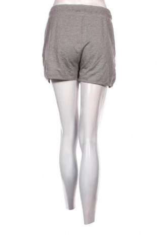 Дамски къс панталон Boule..., Размер XL, Цвят Сив, Цена 19,00 лв.